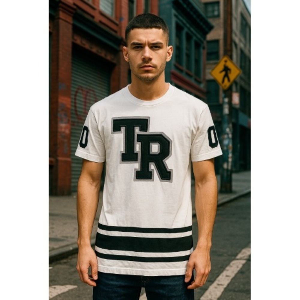 True Religion Varsity Graphic Tee Men's Medium White Black Felt‎ Logo TR Shirt